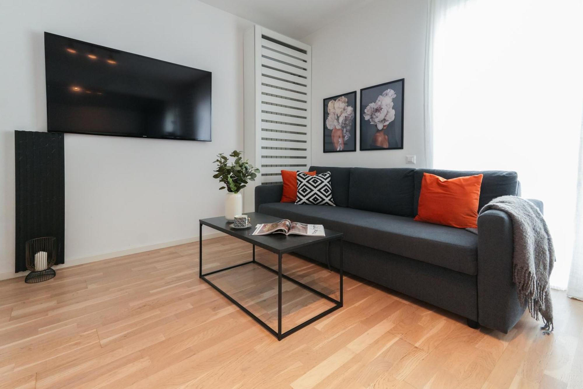 Maria - Modern Apartment With Parking And Workspace Бухарест Экстерьер фото